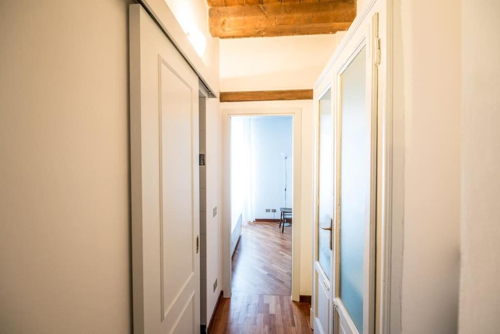 Wonderful Two Floors Apartment Milaan Buitenkant foto