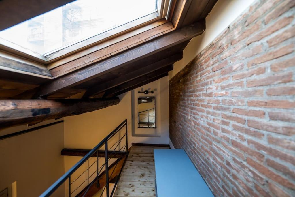 Wonderful Two Floors Apartment Milaan Buitenkant foto